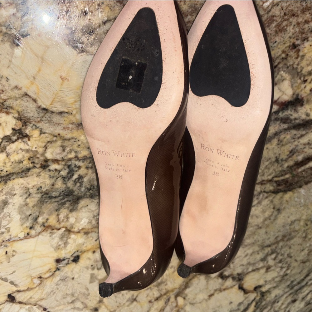 Ron White Patent Leather Kitten Heels Sz 38 - Picture 9 of 9